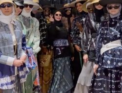 Paris Fashion Week 2022 Diikuti Dekranasda Kota Banjarbaru