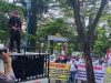 LSM KAKI Kalsel saat melakukan aksi demo terkait dugaan tambang ilegal di wilayah Kecamatan Karang Intan, Kabupaten Banjar, Kalsel.
