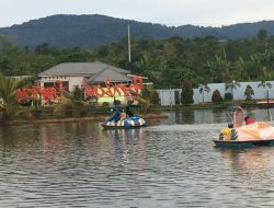 Empang dan Pemandangan Hutan Mangrove Menjadi Salah Satu Alternatif Lokasi Ngabuburit Warga Kotabaru