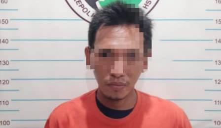 SG (32) diamankan polisi karena memiliki 1 paket sabu dengan berat 0,59 gram, Selasa (24/5/2022) sekitar pukul 11.30 WITA.