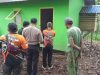 Warga Desa Tabing Liring RT 4, Kecamatan Amuntai Utara, Kabupaten Hulu Sungai Utara, Kalsel dibuat heboh. Seorang warga setempat menemukan Abdul Karim meninggal dunia di rumahnya dalam kondisi yang cukup mengenaskan, Sabtu (14/5/2022) pagi.