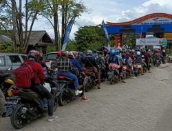 Hari Ketiga Lebaran, Pelabuhan Kapal Fery Tanjung Serdang Kotabaru Dipadati Penumpang