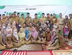 Bupati Zairullah Halal Bihalal Pegawai Kominfo