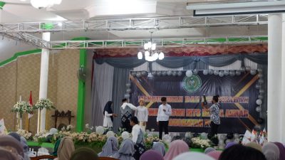Hafalkan 30 Jus Alqur’an Warnai Kegiatan Pengukuhan dan Pelepasan Siswa Mts Darul Azhar Tanah Bumbu