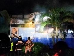 SMPN 21 Kabupaten HST Terbakar, Api Hanguskan 4 Ruangan