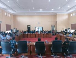 Minta Kejelasan Batas Wilayah, Warga Desa Dayak Pitap dan Mayanau Mengadu ke DPRD Balangan