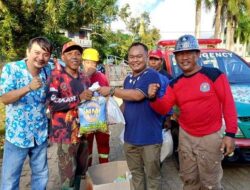Bersama Anggota DPRD Kotabaru, KADIN Bagikan Sembako Kepada Warga Terdampak Banjir