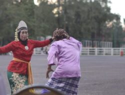 Parade Senja di Lapangan Murdjani Dibalut Penampilan Budaya