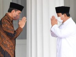 Pengamat: Dukung Prabowo Pilihan Logis Jokowi di Pilpres 2024