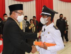 Lantik 69 Kades, Sayed Jafar Harapkan Mereka Mampu Merangkul Seluruh Komponen Masyarakat