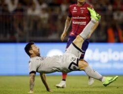 Lionel Messi Cetak Dua Gol, PSG Bantai Clermornt 5-0