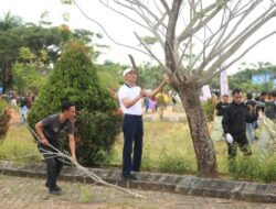 Sekda Tanah Bumbu Memimpin Aksi Bersih-bersih
