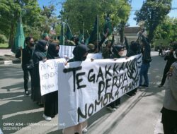 Tolak Adanya Perjudian Saat Aruh Adat, Mahasiswa Barabai Lakukan Aksi Damai