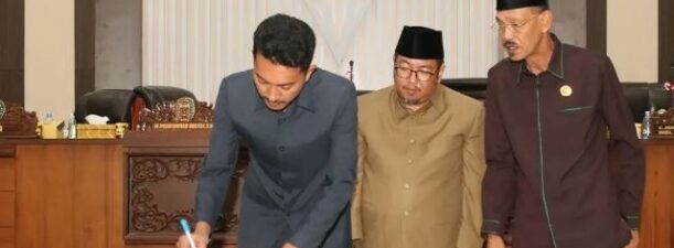 Bupati Saidi Bacakan Pendapat Akhirnya Tentang APBD 2023