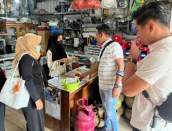 Cek Stabilitas Harga, Satreskrim Polres Kotabaru Lakukan Pemeriksaan Harga dan Pendistribusian Gas 3 KG