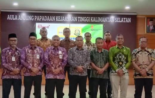 Bank Kalsel gandeng Kejaksaan Tinggi Kalimantan Selatan hadapi masalah hukum, Jumat (4/11/2022), (Foto: Koranbanjar.net)