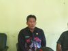 Kepala Desa Suka Maju Kecamatan Kelumpang Selatan saat dimintai keterangan. (Sumber Foto: Cah/Koranbanjar.net)