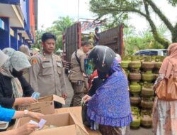 Dijual Sesuai HET, Operasi Pasar Gas Elpiji 3 Kg di Tabalong Diserbu Warga