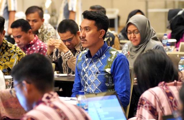 Bupati Banjar H Saidi Mansyur ikuti rapat koordinasi (rakoor) lintas sektoral Kementerian Agraria dan Tata Ruang RI, Senin 5/12/2022) di Hotel Sheraton Grand Jakarta Gandaria City, Jakarta. (Sumber Foto: Kominfo Kabupaten Banjar/Koranbanjar.net)