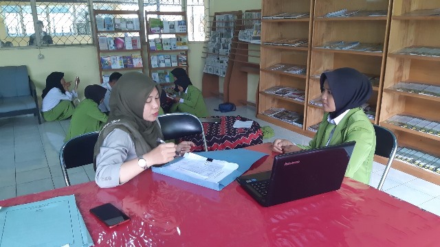 Praktek Kerja Lapang (PKL) bagi siswa kelas XII Tahun Pelajaran 2022/2023. (Sumber Foto: Tim Ekspos SMK PP Negeri Banjarbaru/Koranbanjar.net)