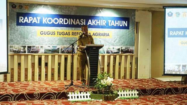 Sekretaris Daerah Kota Banjarbaru Said Abdullah memimpin Rakor, Selasa (13/12/2022). (Sumber Foto: Medcen Banjarbaru/Koranbanjar)