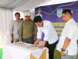 Bupati Banjar Resmikan Ruas Jalan di Sungkai dan Madurejo