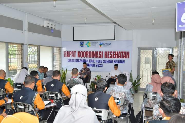 Bupati Achmad Fikry ikuti Rakor kesehatan Dinas Kesehatan Kabupaten HSS. (Foto: Kominfo HSS)