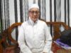 Plt Ketua DPC Rabithah Alawiyah Banjarmasin, Habib Hamid Bahasyim ketika wawancara di rumahnya, di Jalan Tembus Mantuil Banjarmasin. Selasa (16/1/2023). (Foto: Leon/Koranbanjar.net)
