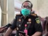 Asisten Tindak Pidana Khusus (Aspidsus) Kejaksaan Tinggi Kalimantan Selatan, Dwianto Prihartono dalam wawancara dengan awak media di Kantor Kejati Kalsel, Banjarmasin. (Foto: Koranbanjar.net)