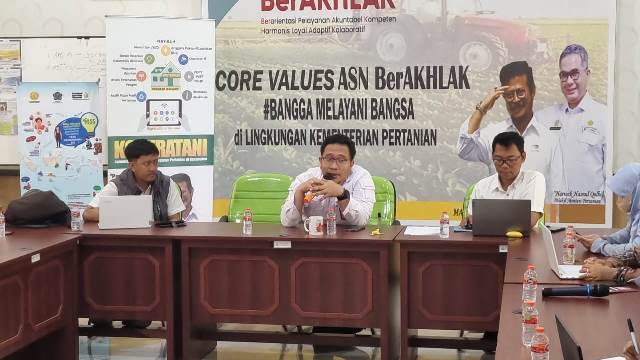 Rapat koordinasi pelaksanaan kegiatan Program YESS di tahun 2023. (Sumber Foto: Tim Ekspos SMK PP Negeri Banjarbaru/Koranbanjar.net)