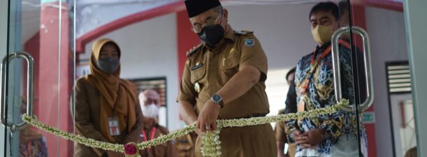 Bupati HSS Resmikan Ruang Rawat Inap Puskesmas Negara