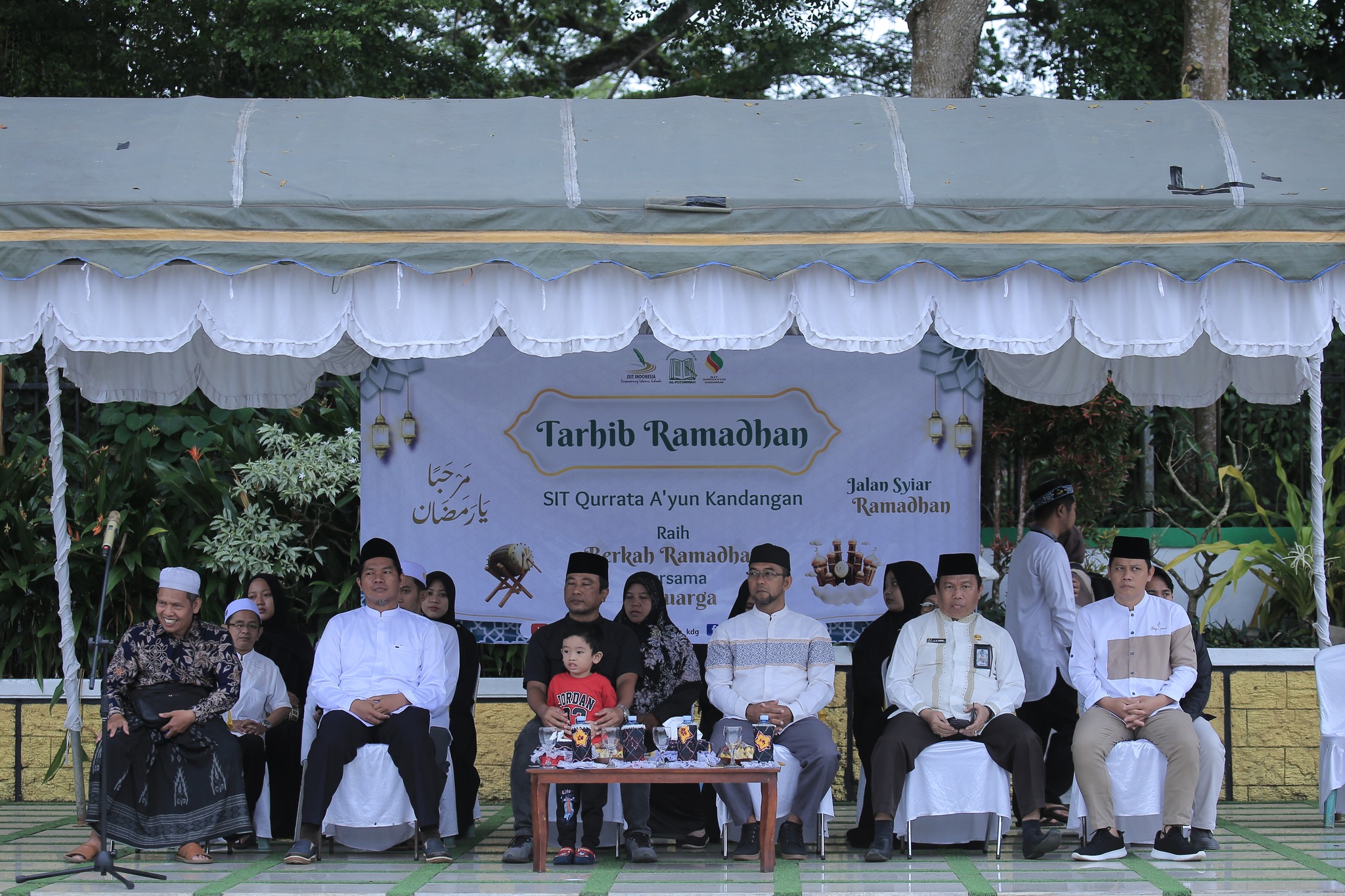 Tarhib Ramadan yang dilaksanakan oleh Sekolah Islam Terpadu (SIT) Qurrata A'yun Kandangan, bertempat di Lapangan Lambung Mangkurat (Lamang) Kandangan, Sabtu (18/3/2023). (Foto: Kominfo Hulu Sungai Selatan/Koranbanjar.net)