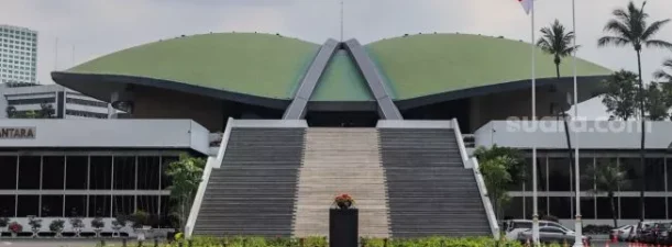Gegara Pimpinan DPR Tak Tanda Tangan, Mahfud MD dan PPATK Gagal Rapat Bareng Komisi III Bahas Transaksi Mencurigakan