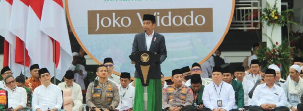 Tiba di Pendopo Bersinar, Presiden Jokowi Disambut Sukacita Ribuan Warga Tabalong