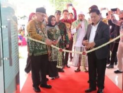 Kepala Perpusnas RI Resmikan Gedung Layanan Perpustakaan HSS
