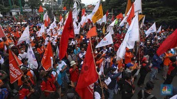 Aksi May Day 2023 Partai Buruh seluruh Indonesia. Jumat (28/4/2023) .(foto: sindo/koranbanjar.net)