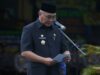 Bupati Hulu Sungai Selatan, H Achmad Fikry memimpin Apel Gelar Pasukan Operasi Ketupat Intan 2023 Polres HSS, Senin (17/4/2023). (Foto: Kominfo Hulu Sungai Selatan/Koranbanjar.net)
