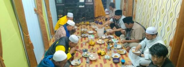 Paman Birin Sahur Bersama Masyarakat di Kelurahan Sungai Lulut
