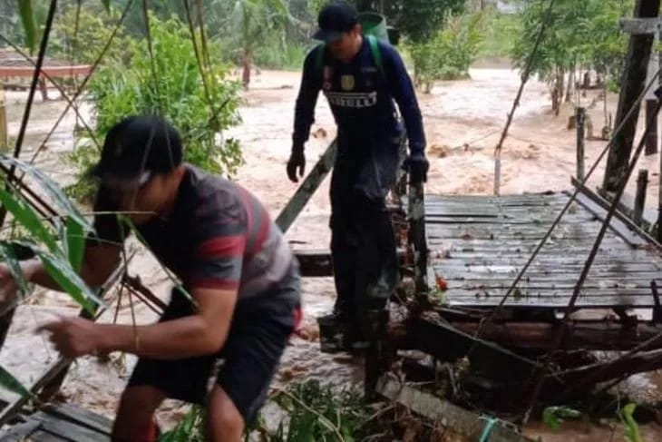 Banjir bandang yang terjadi di kawasan Loksado, Kabupaten Hulu Sungai Selatan. (Foto: BPBD HSS/Koranbanjar.net)