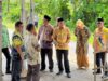 Bupati Kotabaru, H Sayed Jafar bersama rombongan Kepala SKPD meninjau rencana lokasi Pasar yang ada di daerah Stagen, Kecamatan Pulau Laut Utara, Jumat (14/4/2023). (Foto: Kominfo Kotabaru/Koranbanjar.net)