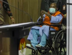 Nasib Lukas Enembe Usai Praperadilan Ditolak: Pengacara Ikut Jadi Tersangka