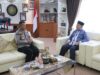 Bupati Hulu Sungai Selatan, Achmad Fikry menerima kunjungan Wakapolres HSS, Rissan Simaremare, Jumat (12/5/2023). (Foto: Kominfo Hulu Sungai Selatan/Koranbanjar.net)
