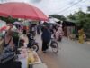Kehadiran pedagang kaki lima menjadi pendamping keberadaan pengajian di Tanjung Rema, Sabtu (20/5/2023). (Sumber foto: Pitriyadi/Koranbanjar.net)