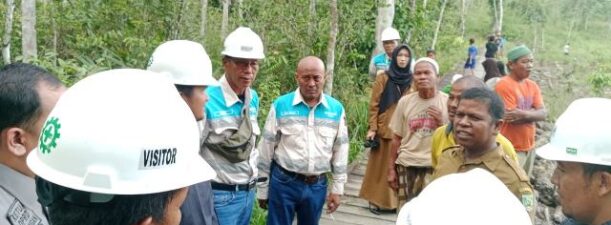 Tanggapi Laporan Warga, Komisi III DPRD Balangan Datangi Desa Pamurus