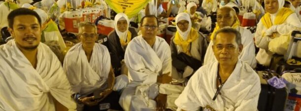 Jemaah Haji Kabupaten Banjar Laksanakan Prosesi Lontar Jumrah