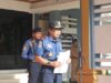 Kepala DPKP Kabupaten Banjar Rahmat Kartolo  saat memimpin apel kerja gabungan lingkup Pemkab Banjar di halaman Kantor Bupati Banjar, Martapura, Senin (12/6/2023) pagi. (Sumber Foto: Kominfo Kabupaten Banjar/Koranbanjar.net)