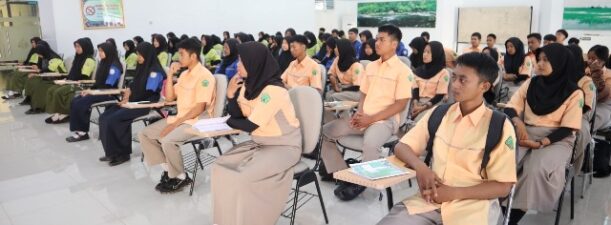 Tingkatkan Daya Saing dan Kompetensi, SMK-PP Kementan Bekali Siswa Praktik Kerja Lapangan