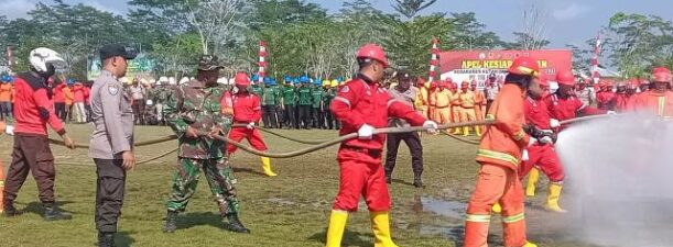 Simulasi Penanggulangan Karhutla di Kecamatan Candi Laras Utara