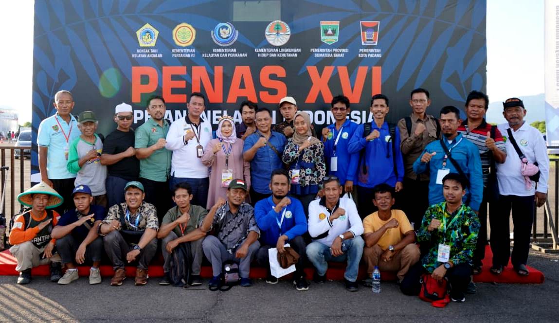 BBPP Kementan Selaku Pembina P4S Kalimantan Silaturahmi dan Diskusi di Sela-sela Acara PENAS 2023 Padang. (Foto: BBPP Kementan)