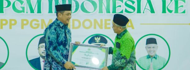 Wali Kota Aditya Diganjar Penghargaan dari PGM se-Indonesia